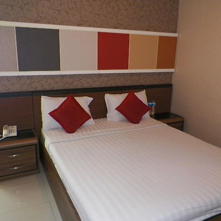 باندونج Ariandri Boutique Guesthouse الغرفة الصورة